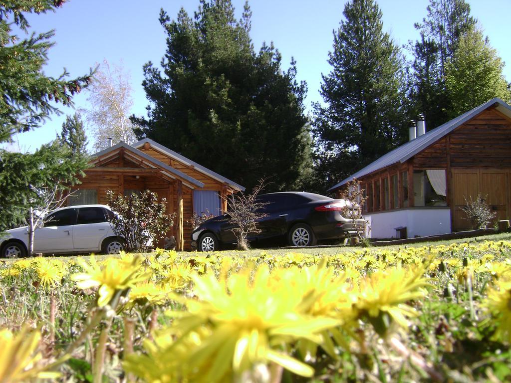 Complejo La Cautiva Esquel Exterior foto