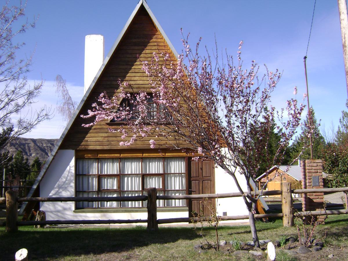 Complejo La Cautiva Esquel Exterior foto