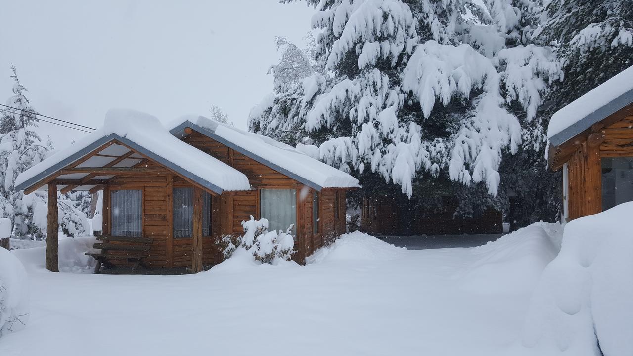Complejo La Cautiva Esquel Exterior foto